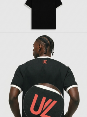 CAMISETA RINGER FIT NEGRA / BLANCO