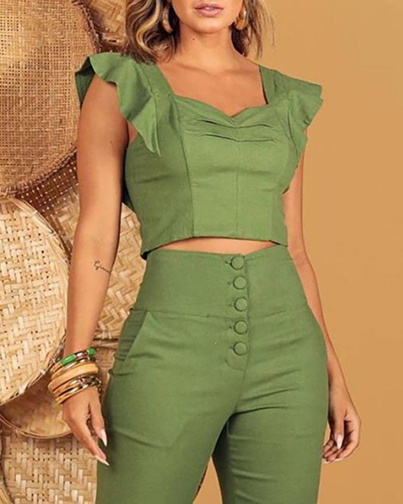 conjunto femenino verde de dos piezas, top corto y pantalon ajustado